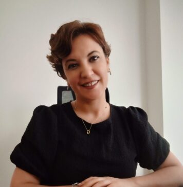 BEN EN ÇOK ANNE OLMAYI SEVDİM