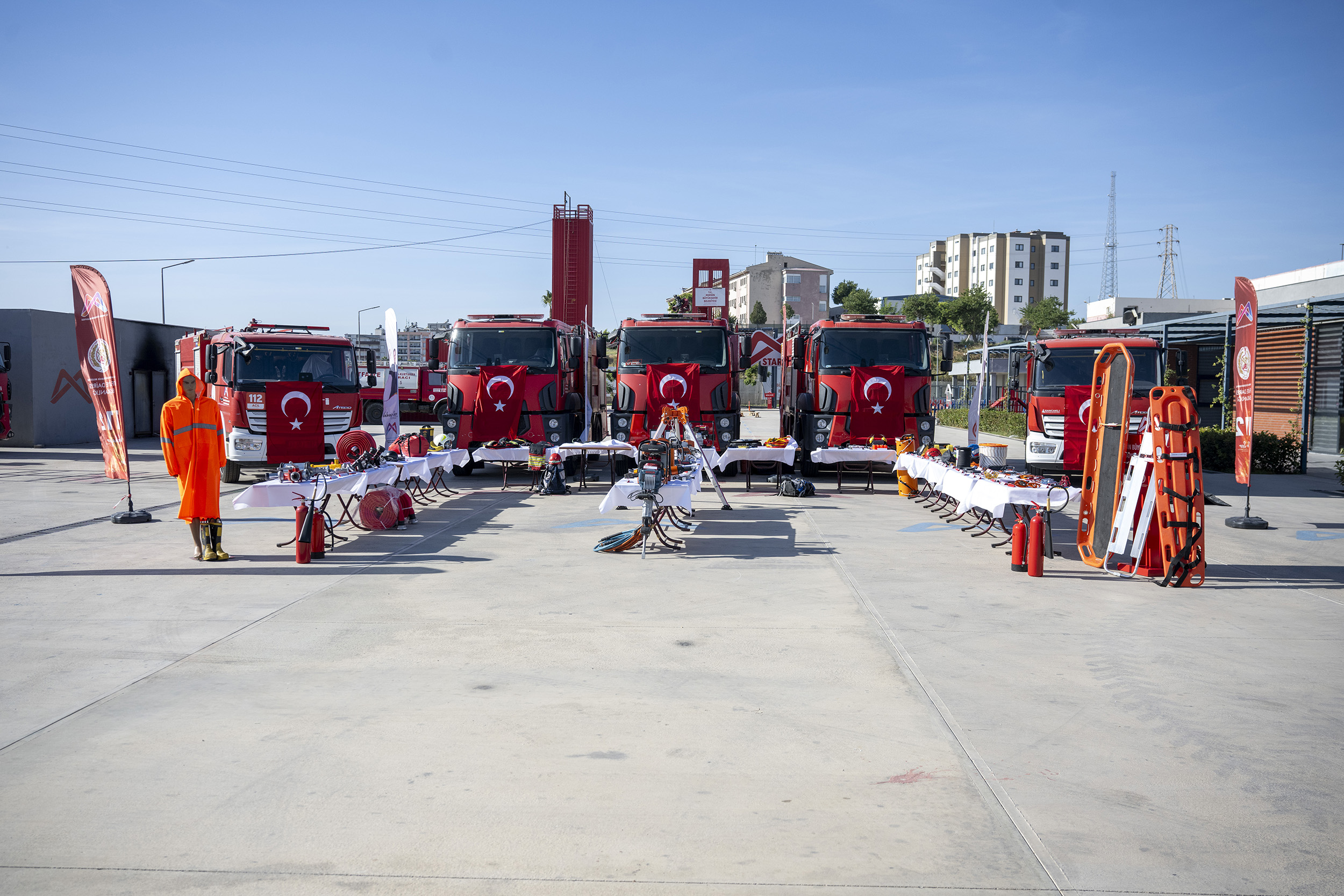 BÜYÜKŞEHİR İTFAİYE TEŞKİLATI, MODERN EKİPMANLARLA MÜDAHALE KAPASİTESİNİ GÜÇLENDİRDİ (2)