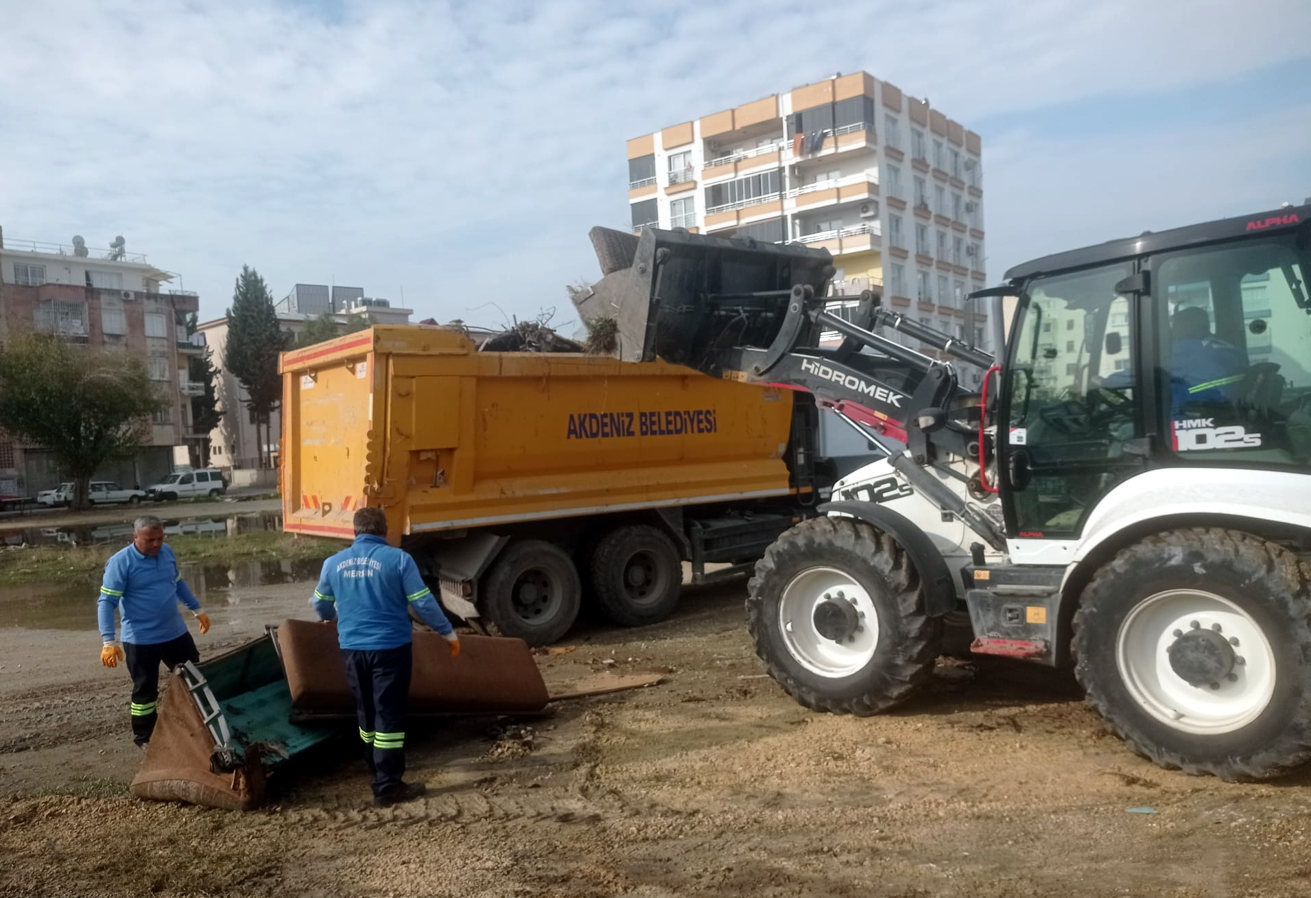 akdenizde her gün tonlarca atık toplanıyor (3)