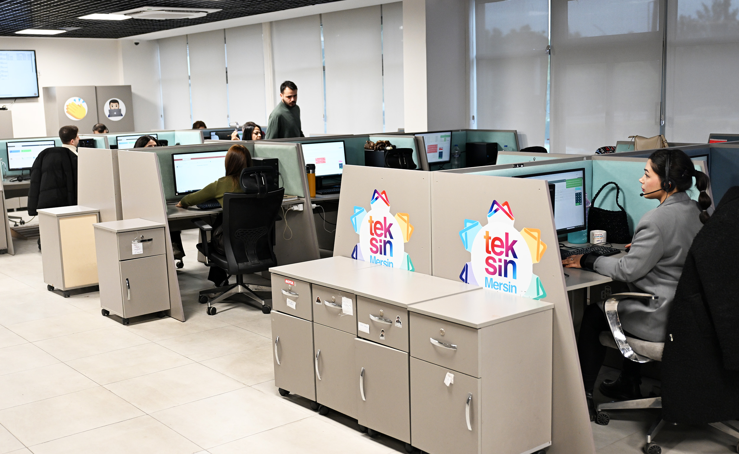 TEKSİN 1 MİLYON 250 BİN ÇAĞRIYLA 2025’TE DE MERSİNLİLERİN SESİ OLDU (6)