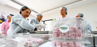 HAMZABEYLİ KÖYÜMÜZ ATÖLYE’DE, MERSİN KAN PORTAKALI İLE LOKUM BULUŞTURULDU