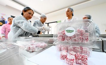 HAMZABEYLİ KÖYÜMÜZ ATÖLYE’DE, MERSİN KAN PORTAKALI İLE LOKUM BULUŞTURULDU