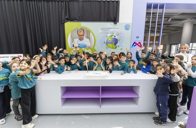 MERSİN BÜYÜKŞEHİR MERCAN 100. YIL İKLİM VE ÇEVRE BİLİM MERKEZİ 200 BİN ZİYARETÇİ SAYISINA ULAŞTI