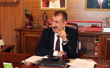 – “40 bin gence 40 bin çiftlik projesi doğru uygulanırsa tarımda yeni bir dönemin kapısı aralanır.”