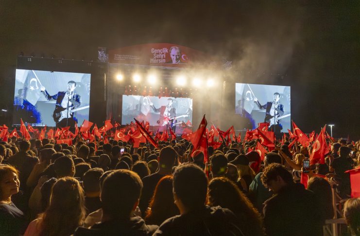 SPORUN VE GENÇLİĞİN ŞEHRİ MERSİN’DE MERT DEMİR RÜZGARI