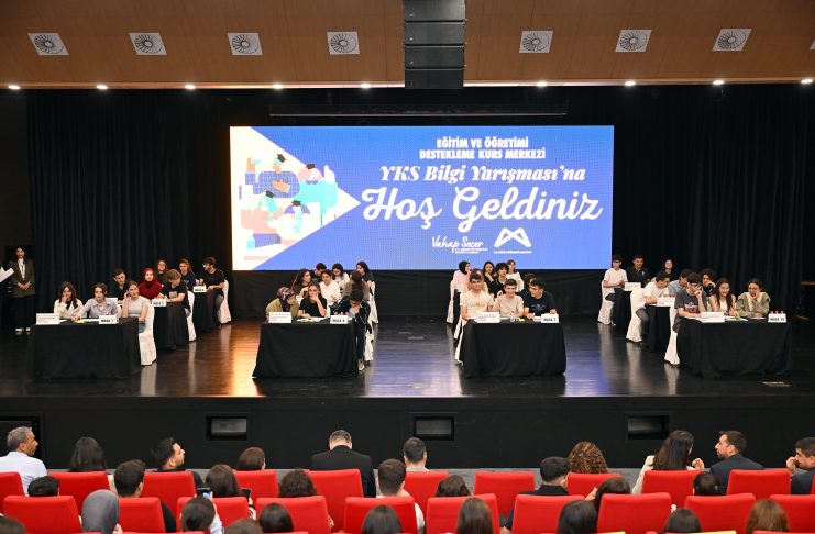 YKS’YE SAYILI GÜNLER KALA MERSİN BÜYÜKŞEHİR’DEN BOL EĞLENCELİ ‘BİLGİ YARIŞMASI’