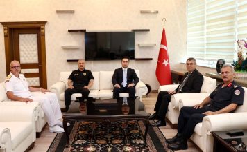 Valimiz Sayın Atilla Toros, Mersin Cumhuriyet Başsavcılığı Görevine Atanan Cumhuriyet Başsavcısı Yasin Emre’ye Hayırlı Olsun Ziyaretinde Bulundu