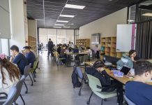 MERSİN BÜYÜKŞEHİR KENT GENELİNDEKİ 17 OKUMA SALONU İLE ÖĞRENCİLERİN DAİMA YANINDA