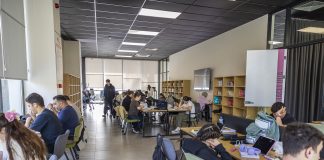 MERSİN BÜYÜKŞEHİR KENT GENELİNDEKİ 17 OKUMA SALONU İLE ÖĞRENCİLERİN DAİMA YANINDA
