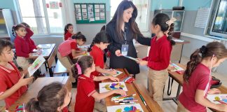 AKDENİZ BELEDİYESİ’NDEN KIRSALDAKİ KIZ ÇOCUKLARI VE ANNELERİNE PSİKOSOSYAL DESTEK